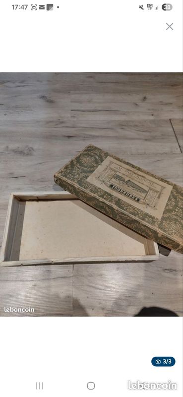 Boite a accessoires en fourrure Le Bon Marché Rive Gauche (image 1)
