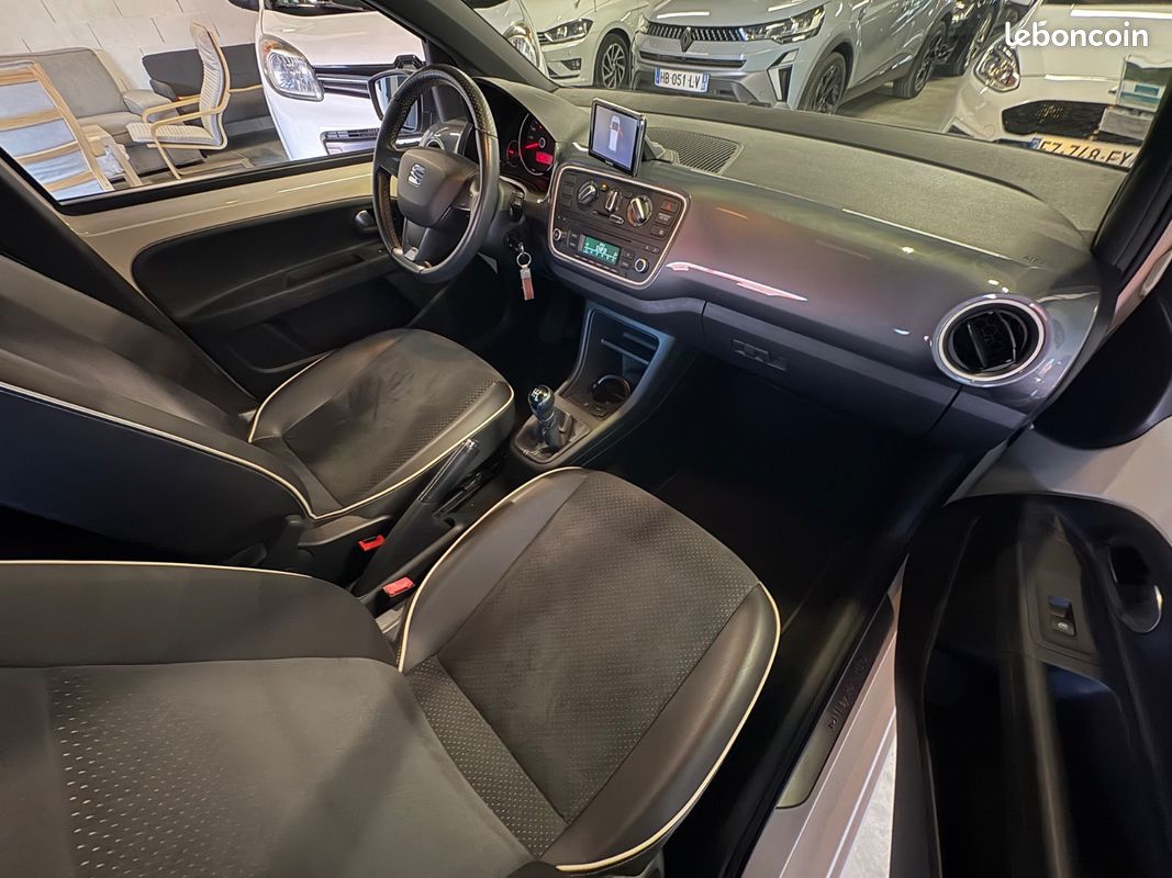 SEAT MII By Mango/ ÉCRAN GARMIN / GPS / CLIM/ RADAR DE RECUL / ALCANTARA (image 12)