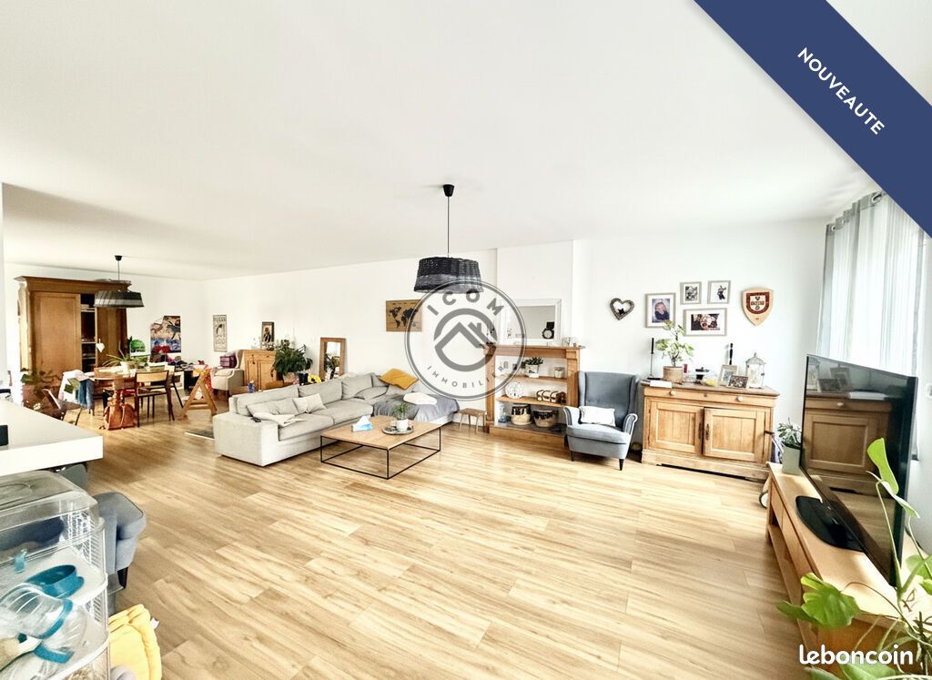 Maison 5 pièces 176 m² · à Onnaing · 176 m² · 265 000 €