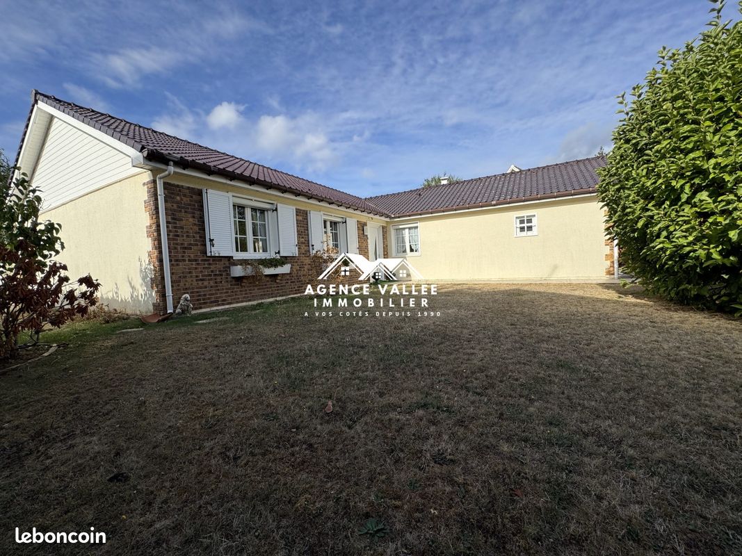 Maison 6 pièces 115 m² · à Saint-Germain-lès-Corbeil · 115 m² · 383 400 €