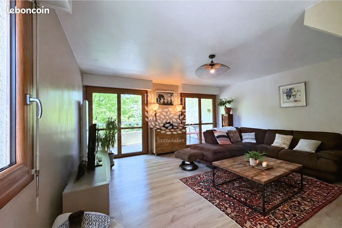 Appartement 3 pièces 70 m² · à Thonon-les-Bains · 70 m² · 269 000 €