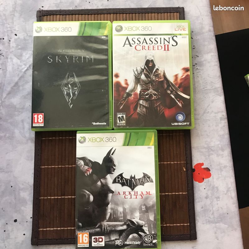 Jeu de 3 pinces et 4 tournevis isolés 1000V FACOM - VE.2PB Jeu de 3 pinces et 4 tournevis isolés 1000V FACOM - VE.2PB