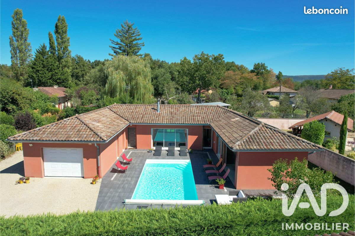 Maison 4 pièces 145 m² · à Montagnat · 145 m² · 439 000 €