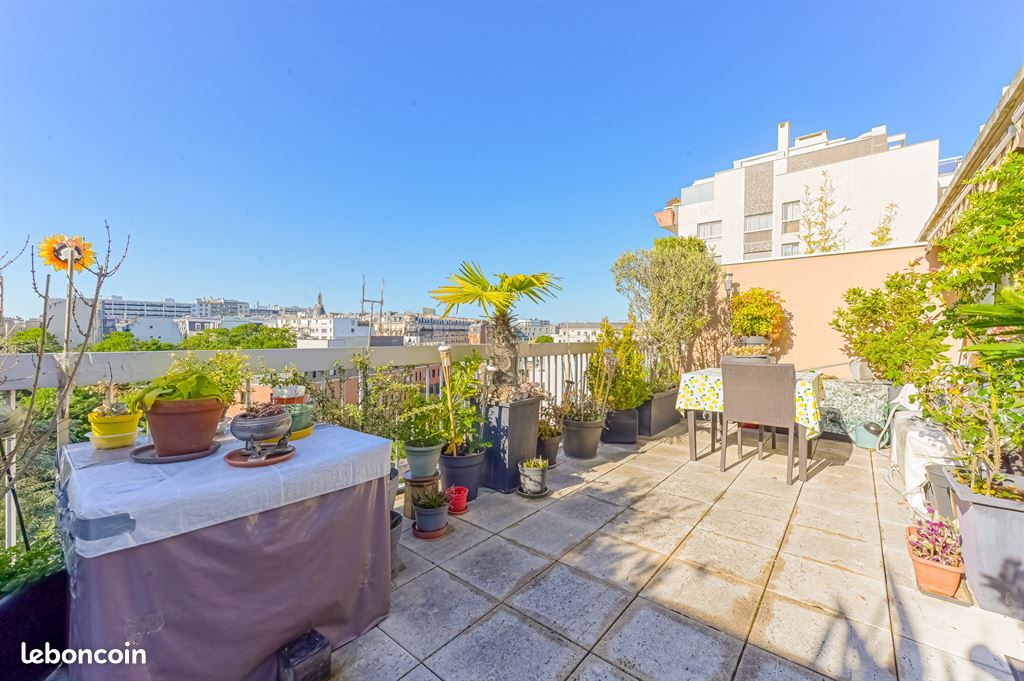 Appartement 2 pièces 66 m² · à Paris · 66 m² · 185 000 €