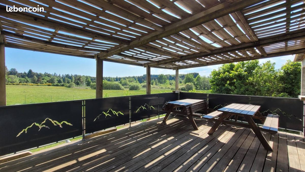 Maison 7 pièces 450 m² · à Saint-Agrève · 450 m² · 239 000 €