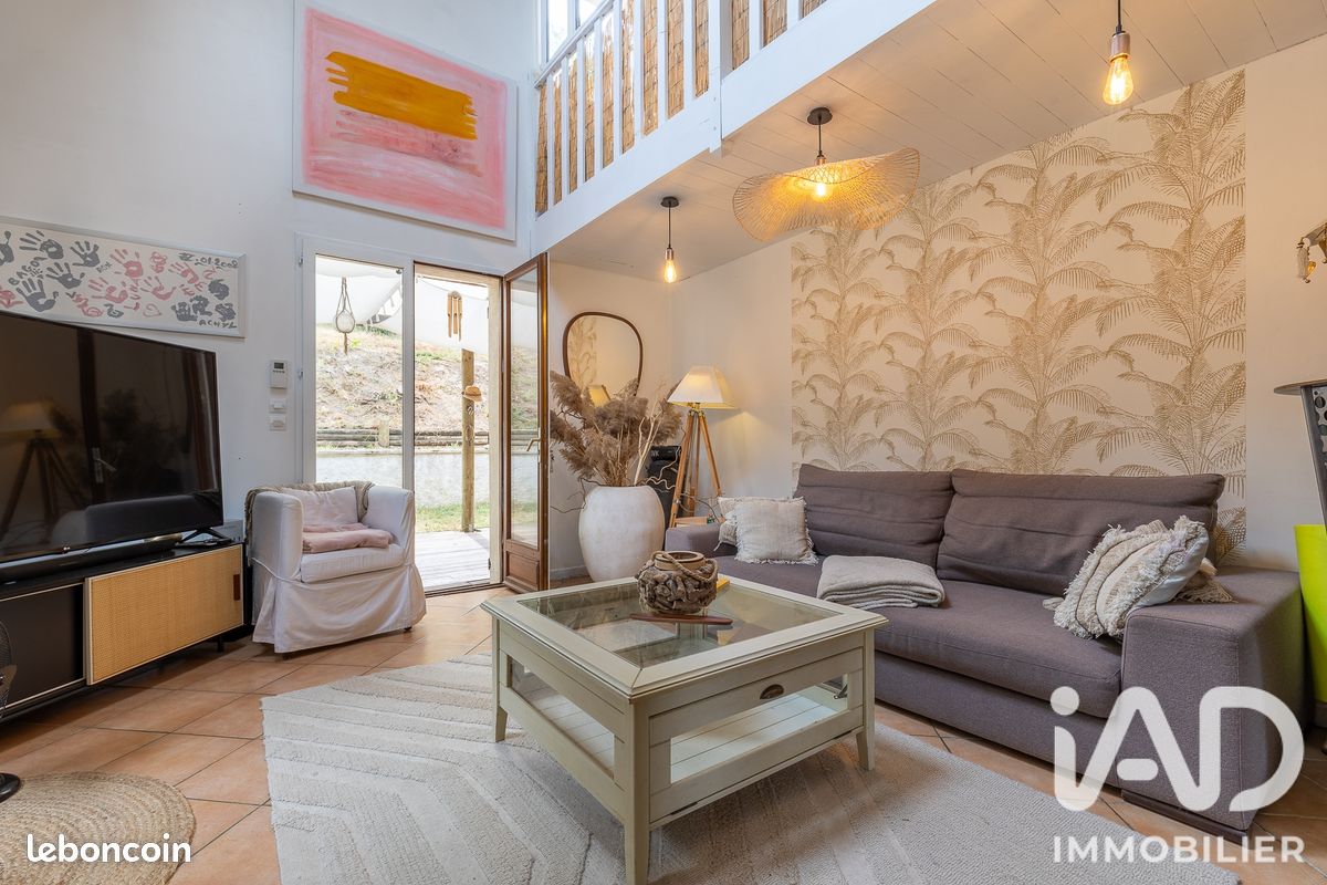 Maison 7 pièces 160 m² · à Moret-Loing-Et-Orvanne · 160 m² · 399 000 €