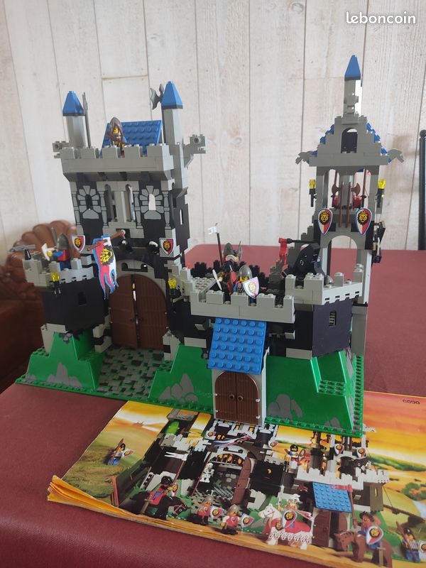 Lego 6090 (image 1)
