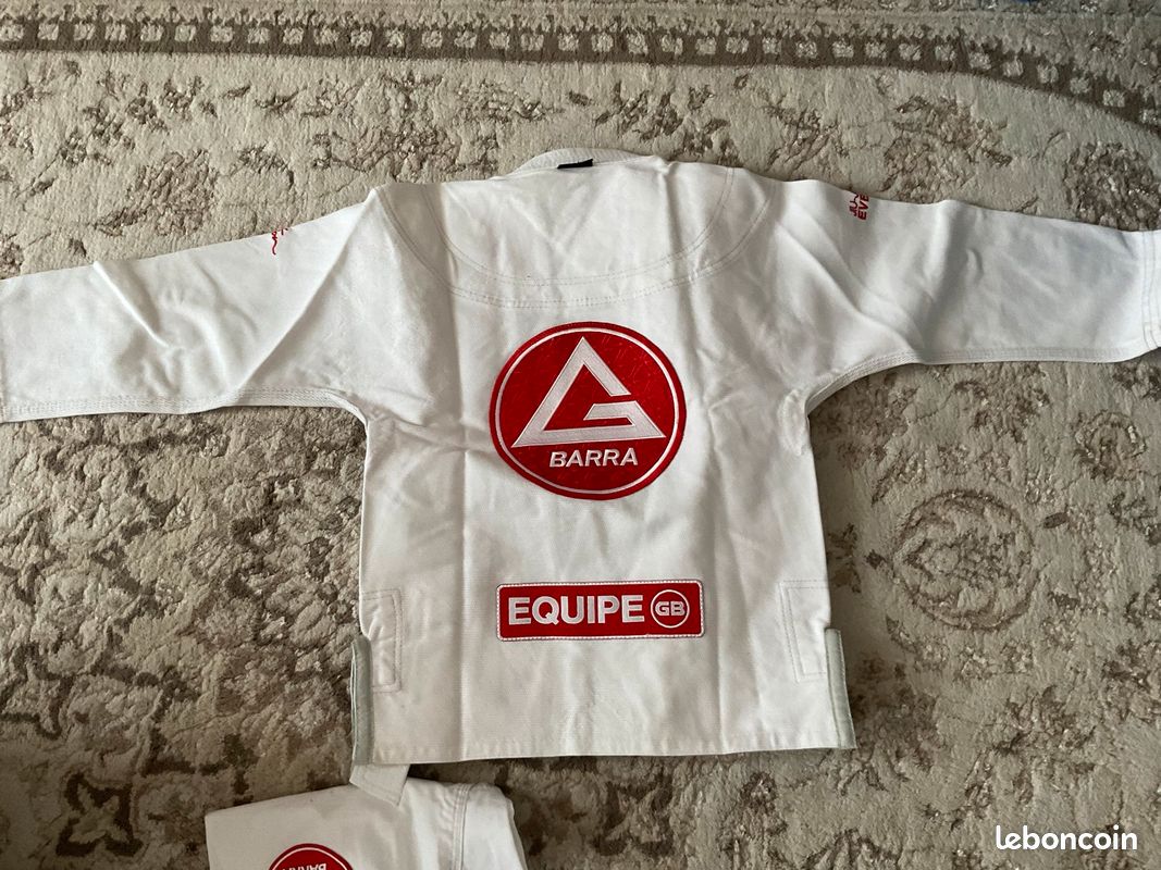 Kimono JJB GRACIE BARRA - Sport & Plein air