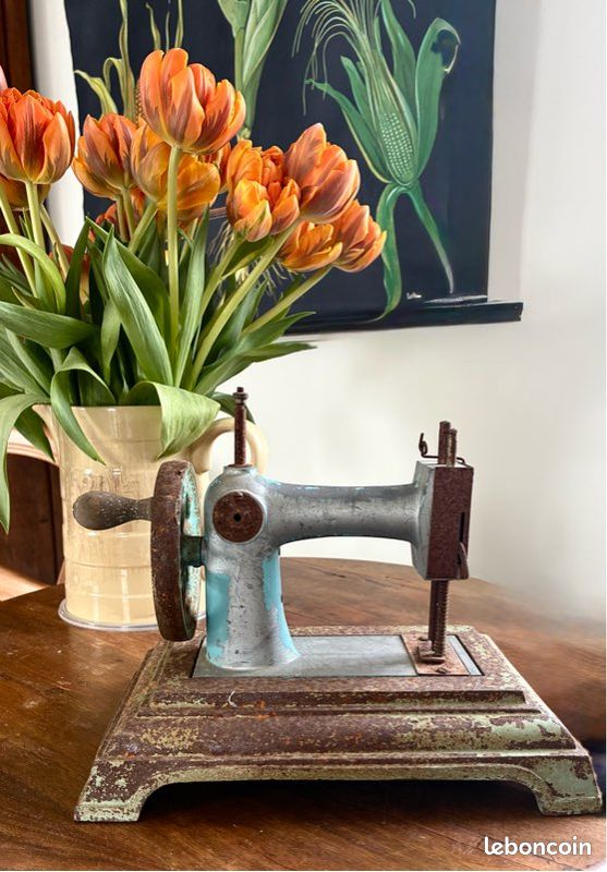 MACHINE A COUDRE Enfant Jouet Ancien Urss Vintage EUR 120,00 - FR