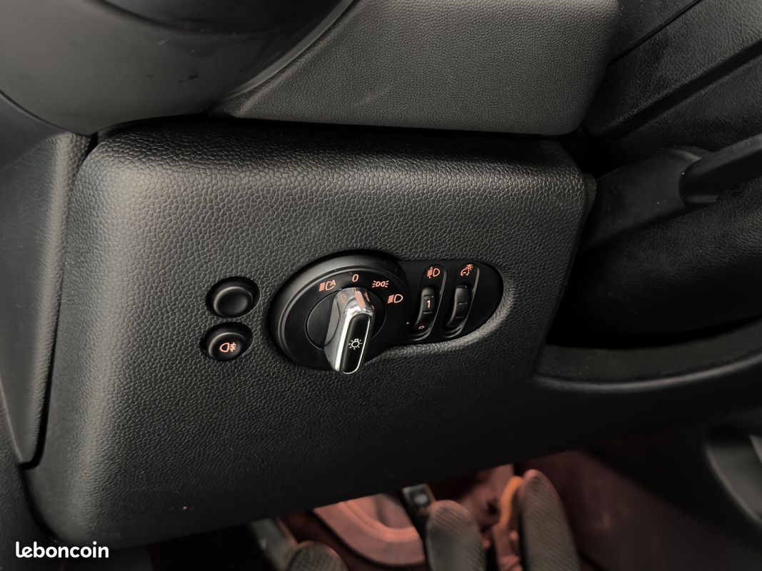 MINI Mini One Cabrio 1.5 102 Heddon Street F57 LCI – Française 2°Main CarPlay Full LED Aide parking (image 23)