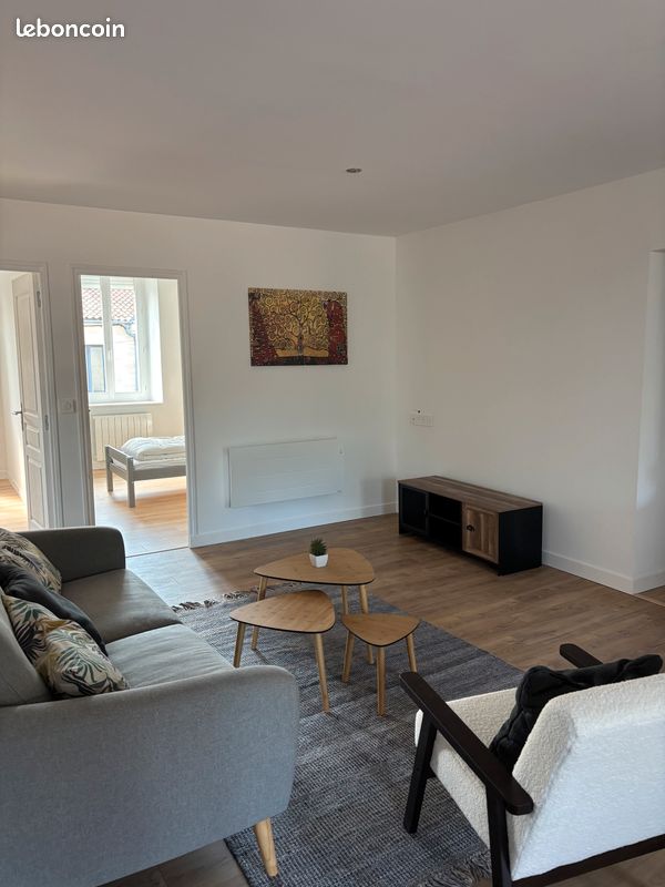 Appartement 4 pièces 95 m² · à Castelnau-de-Médoc · 95 m² · 900 €/mois