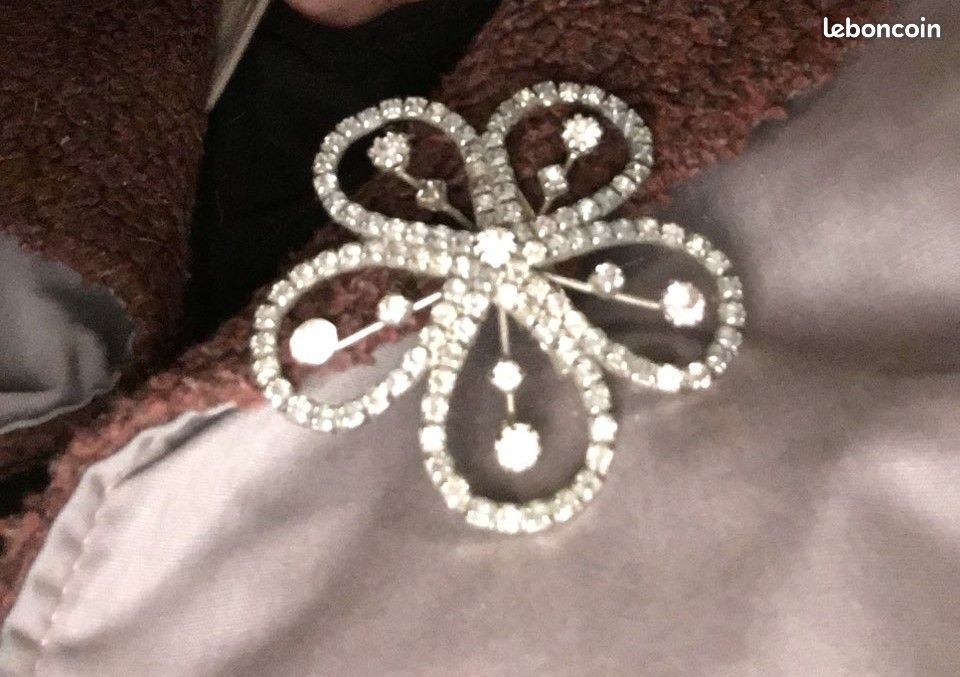 Broche En Argent Fleur - Style Années 30 Vintage - Occasion