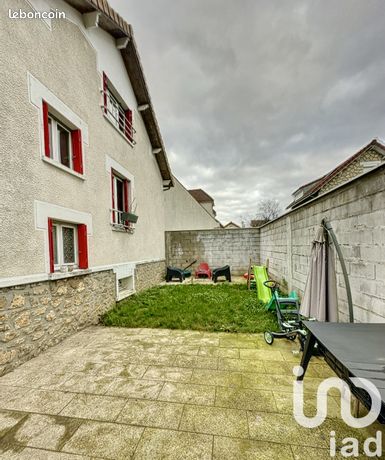 https://img.leboncoin.fr/api/v1/lbcpb1/images/81/69/78/816978c403888ce7ce521a8505e008dd47c6172d.jpg?rule=ad-image