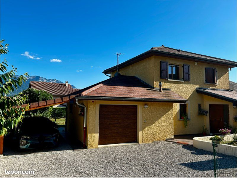 Maison 6 pièces 137 m² · à Vourey · 137 m² · 420 000 €