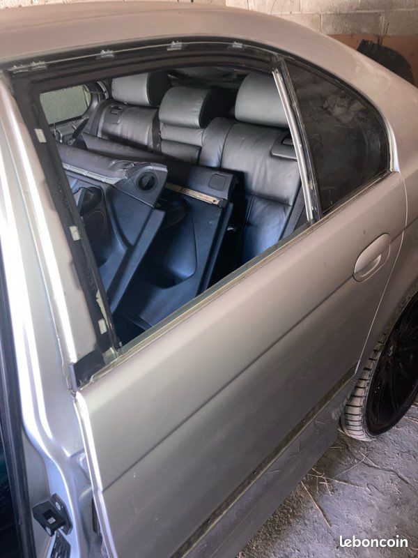 Porte Arrière Gauche BMW Série 5 E39 - Occasion - État Bon - Garantie 6 Mois