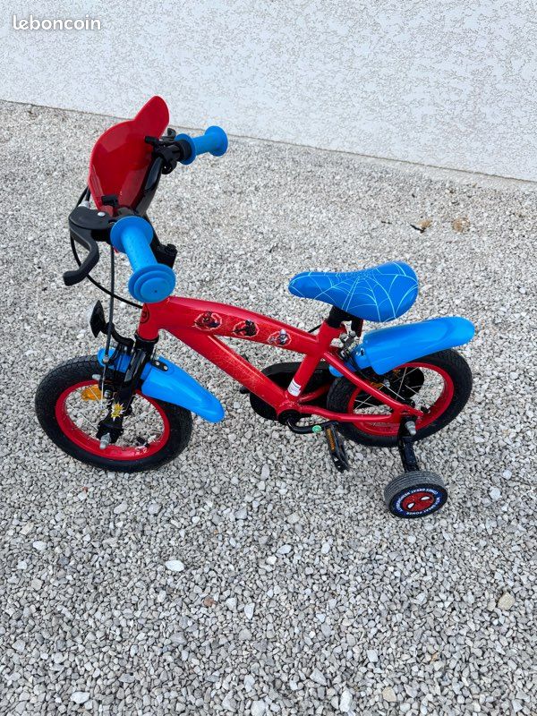 Vélo spidey (image 3)