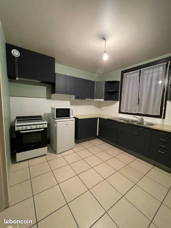 Appartement 3 pièces 61 m² · à Granville · 61 m² · 860 €