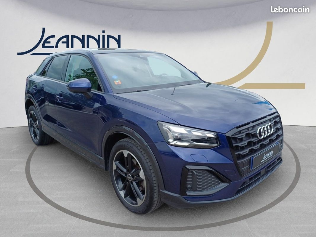 AUDI Q2 35 TFSI 150 S tronic 7 Design Luxe (image 7)