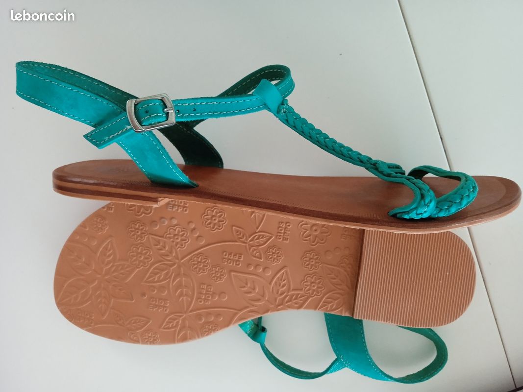 Jolies sandales vert turquoise en cuir t. 40/41 (image 2)