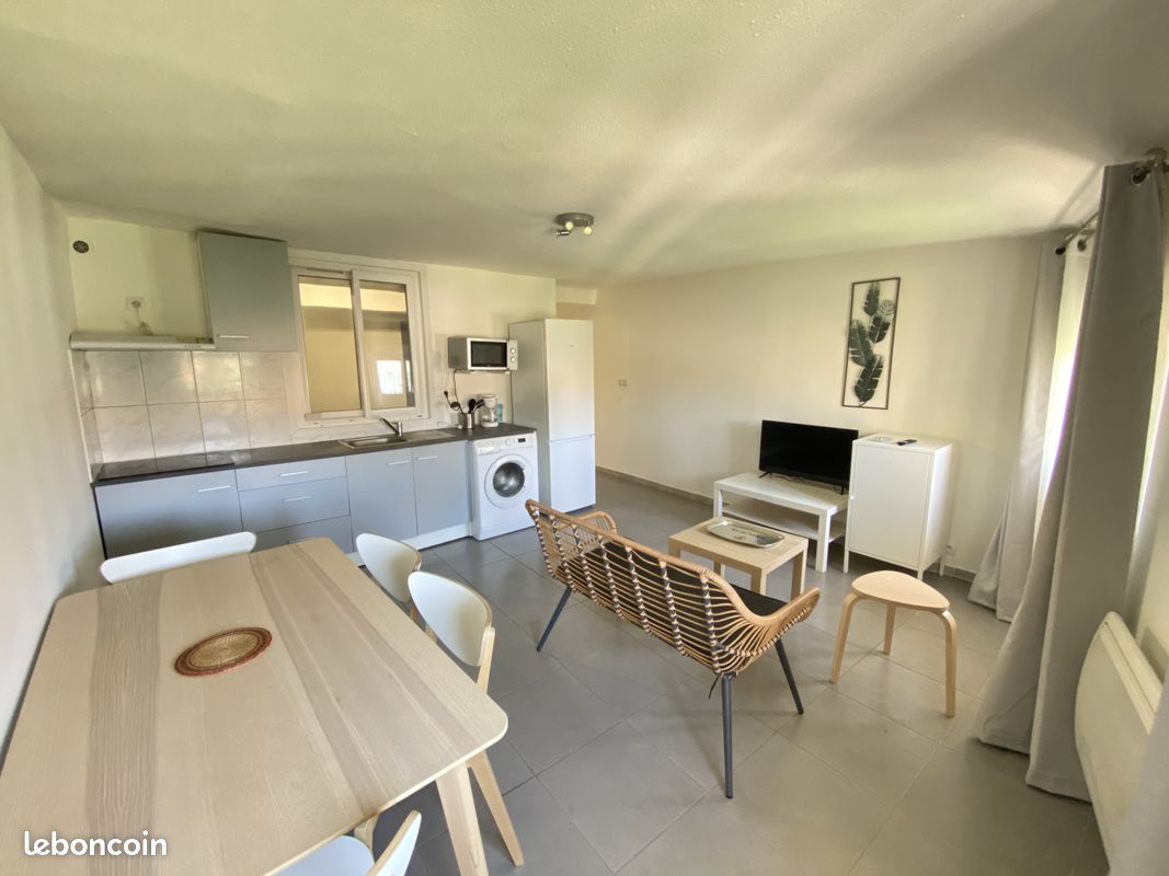 Appartement 3 pièces 51 m² · à Toulon · 51 m² · 760 €/mois