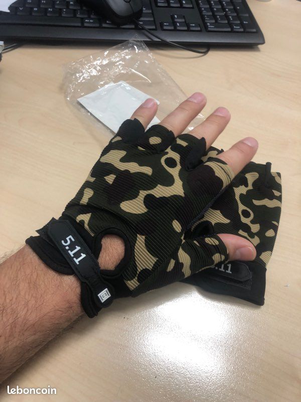 Gants Demi-Doigt militaire, camouflage tactique , armée NEUF (image 1)