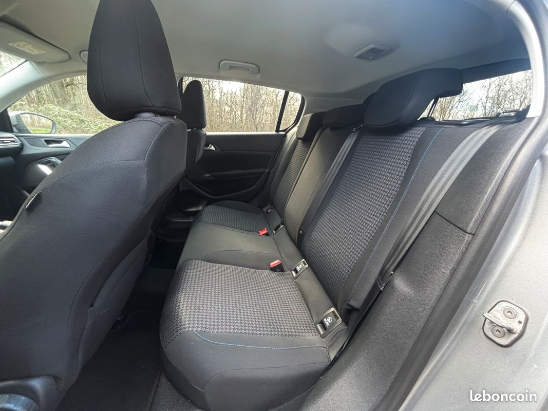 PEUGEOT 308 II Phase II 1.2 THP Puretech 110 STYLE (image 10)