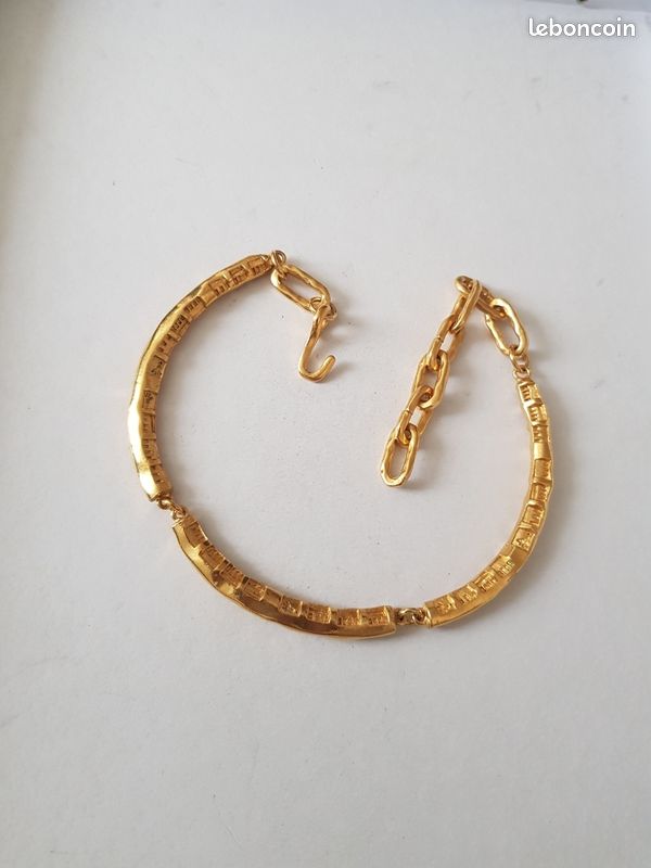 Collier Doré Moderniste Vintage Signé Biche De Bere - N°9 - Très Bon état (métal Doré/étain)
