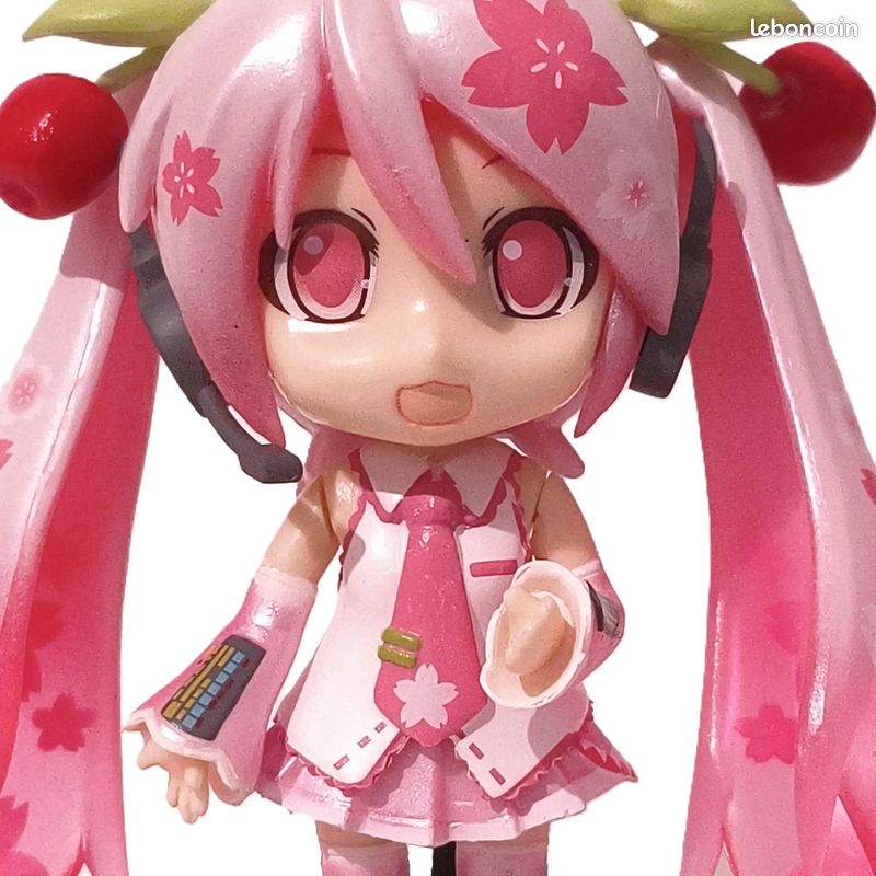 Figurine Anime Hatsune Miku 20cm Rose - Collection, Décoration Bureau/Voiture, PVC Haute Qualité