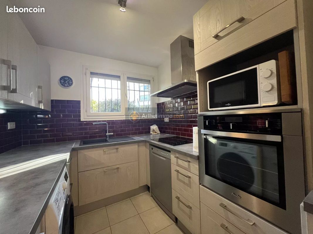 Appartement a louer frejus - 3 pièce(s) - 70 m2 - Surfyn