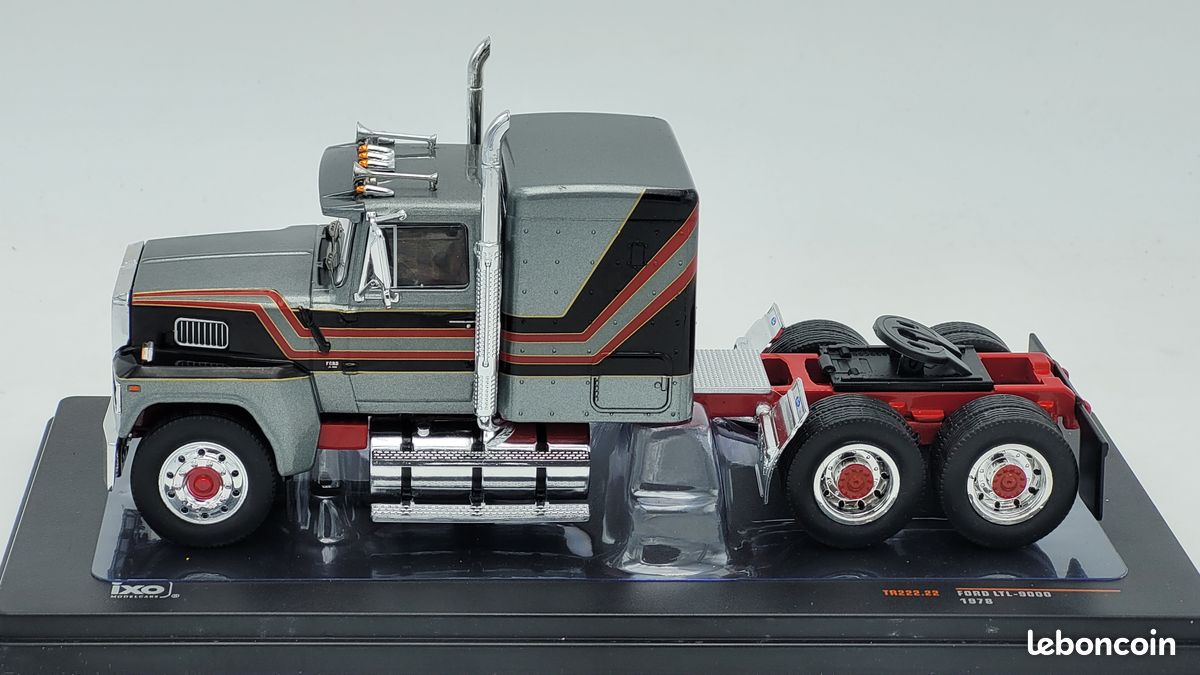 Camión Modelo Ford Cl 9000. 1976. Ixo Models. Escala 1/43 | Cuotas sin interés