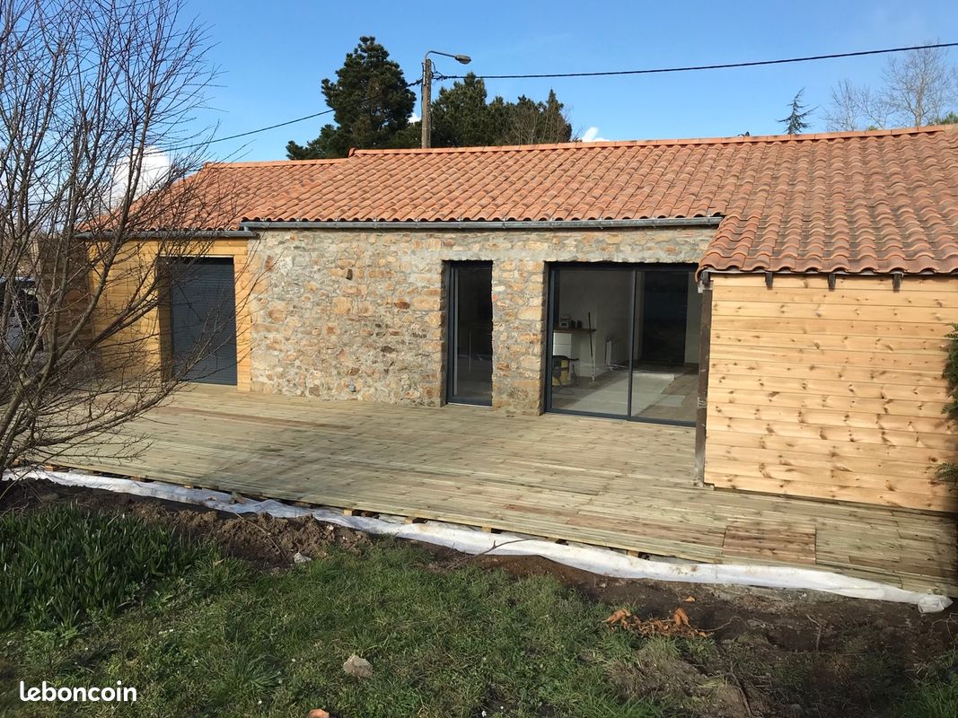 Maison 1 pièce 90 m² · à Saint-Brevin-les-Pins · 90 m² · 1 080 €