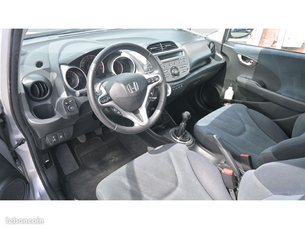 Honda Jazz 1.4 i-VTEC Luxury (image 7)
