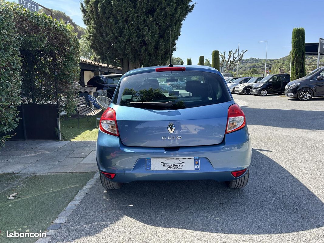 RENAULT CLIO 1.6i 16V - 110 - BVA Euro 5 III BERLINE Exception TomTom PHASE 2 (image 5)