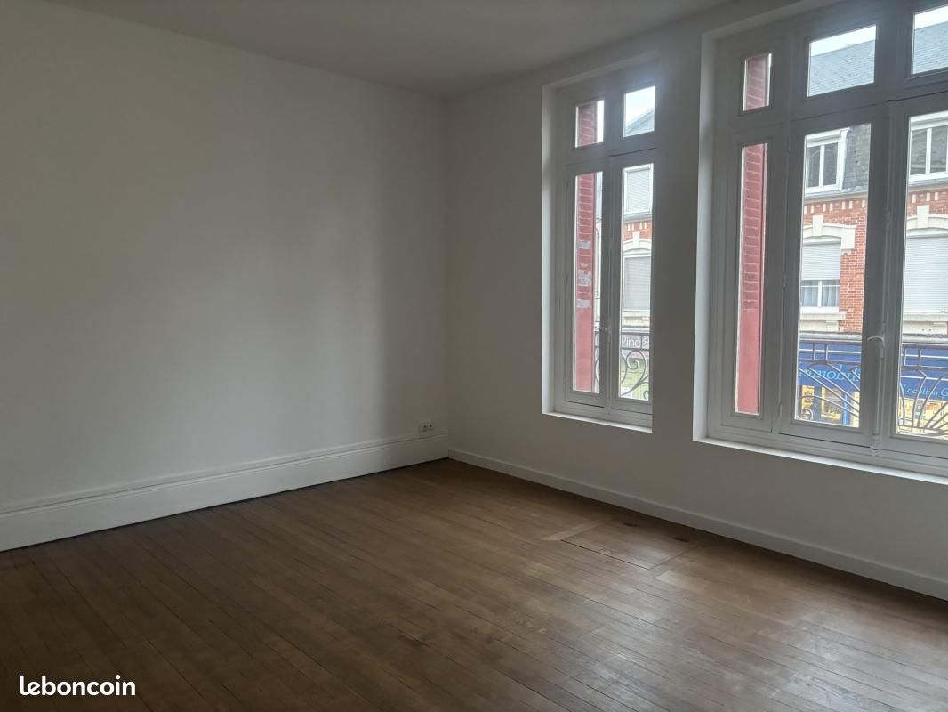 Appartement 3 pièces 92 m² · à Chauny · 92 m² · 660 €