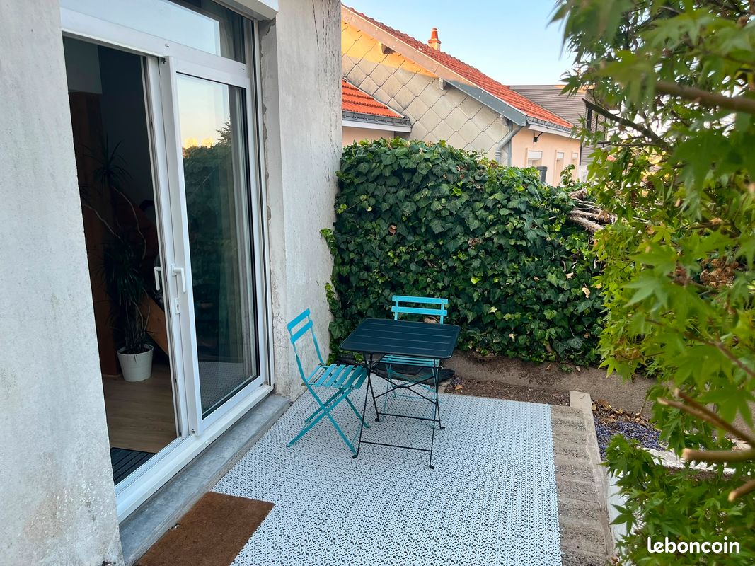 Appartement 1 pièce 20 m² · à Saint-Herblain · 20 m² · 600 €