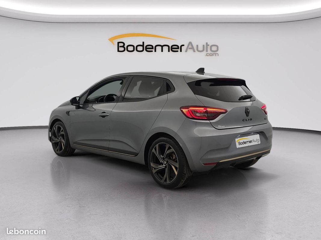RENAULT Clio E-Tech full hybrid 145 Engineered (image 3)
