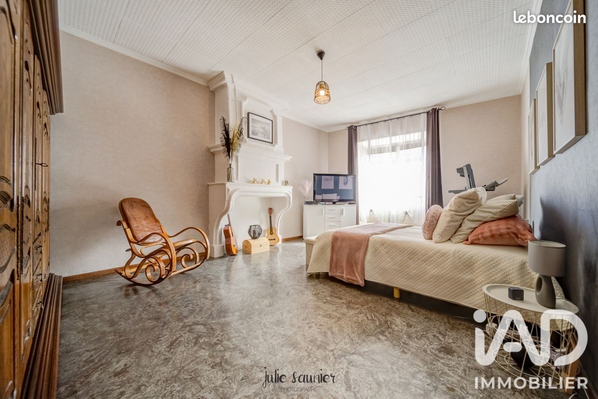 Maison 7 pièces 193 m² · à Novéant-sur-Moselle · 193 m² · 225 000 €