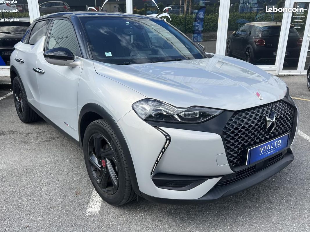 DS DS 3 CROSSBACK Performance Line EAT8 1.2 PureTech 130 - Distribution neuve (image 2)