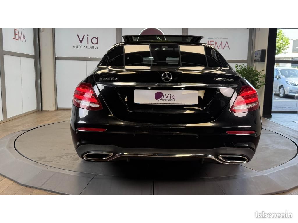 MERCEDES CLASSE E E 220 D - BVA 9G-Tronic BERLINE - AMG Line - TOIT OUVRANT - CAMERA 360 - ENTRETIEN COMPLET - 2EME (image 5)