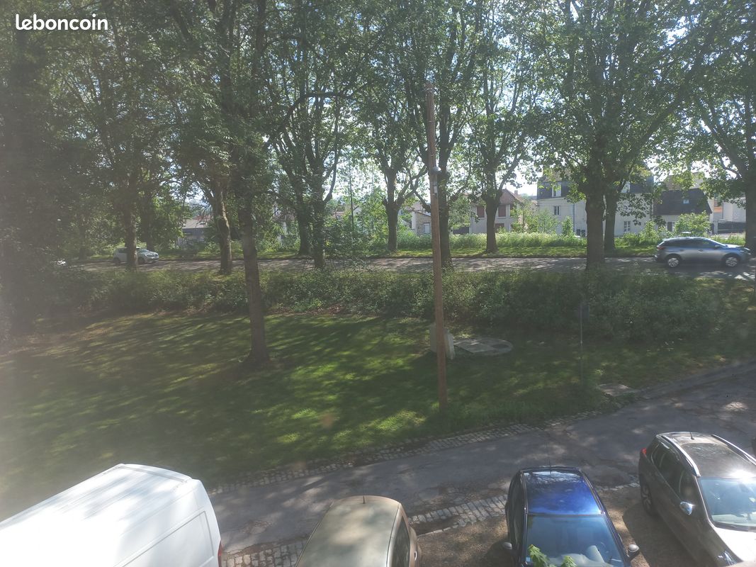 Appt. Rue Des Guillemets (image 2)