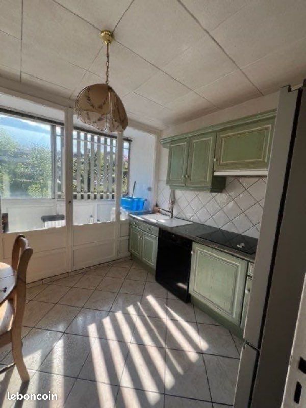 Appartement 3 pièces 57 m² · à Aix-les-Bains · 57 m² · 900 €