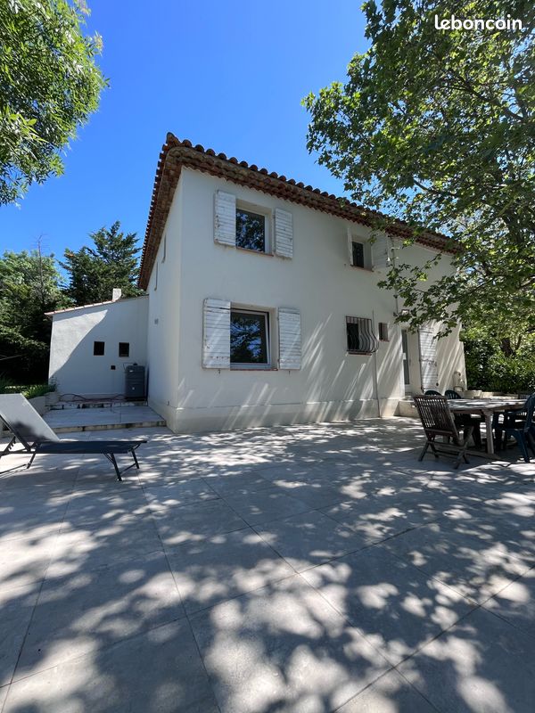 Maison 6 pièces 160 m² · à Ventabren · 160 m² · 895 000 €