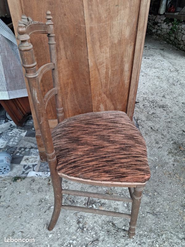 Lots de 5 chaises anciennes avec assise en velours (image 2)