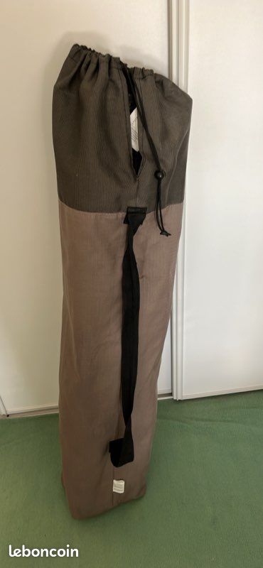 Vends lit de camp pliant Quechua /Decathlon Sport Plein air