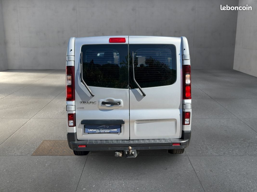 Renault TRAFIC III COMBI L1 1.6 DCI 120CH ENERGY ZEN (image 7)