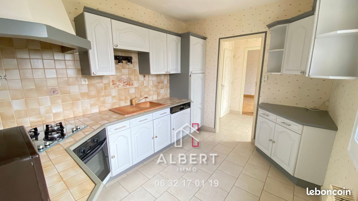 Maison 7 pièces 138 m² · à Gennes-Val-de-Loire · 138 m² · 164 420 €