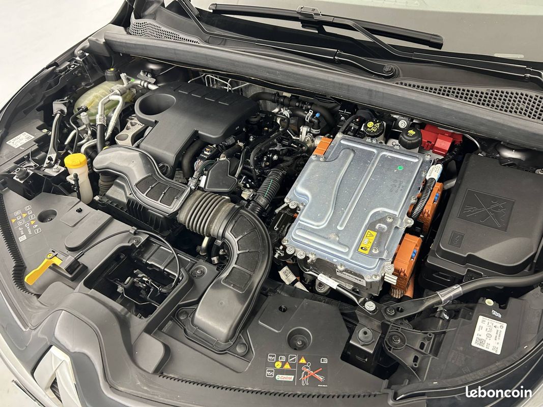 RENAULT Captur E-Tech full hybrid 145 Evolution (image 27)