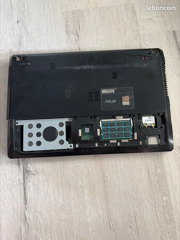 Ordinateur ASUS pour pièces (image 3)