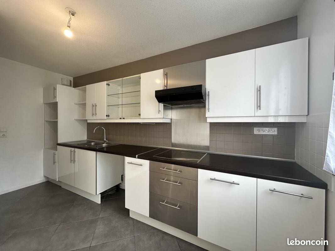 Appartement 4 pièces 80 m² · à Sassenage · 80 m² · 973 €