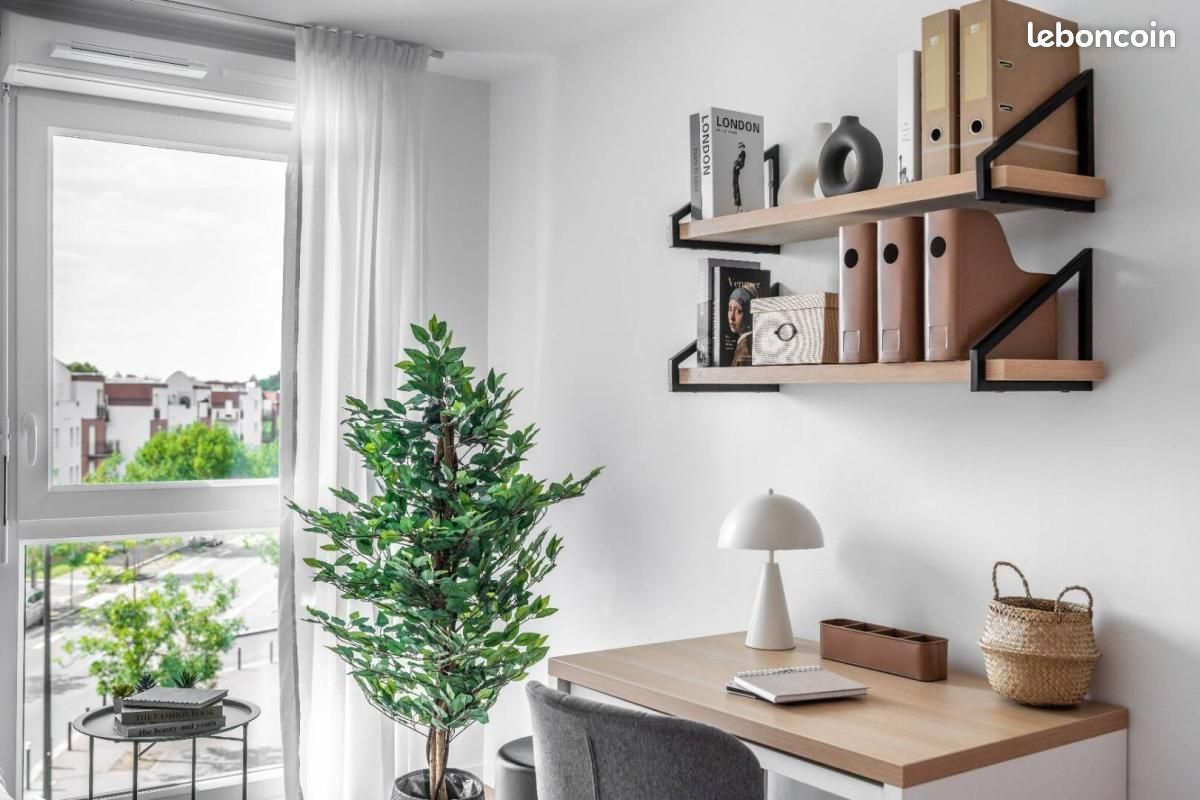 Appartement 1 pièce 17 m² · à Guyancourt · 17 m² · 879 €/mois